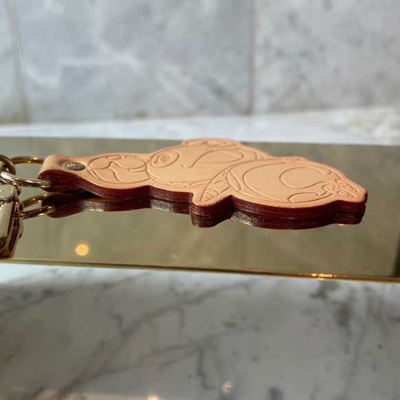 🐼Louis Vuitton Panda Porte Cles Keychain Charm - Picture 4 of 10